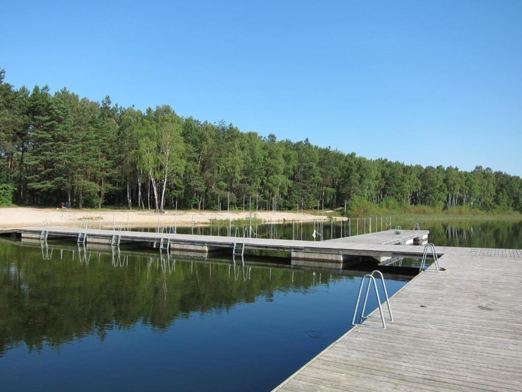 Resort Piaseczno Rozpłucie Buitenkant foto